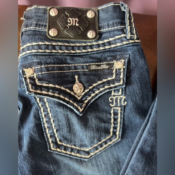 🤩 NEW LISTING! Miss Me Jeans Boot Rhinestone Embellished JS400952 Embroidered - Picture 7 of 12